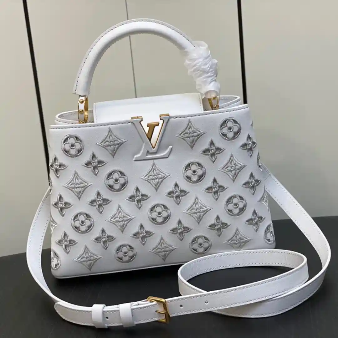 Replica Designer Bags | PRADA CLEO SHOULDER BAG 22 IN BLACK BRUSHED LAMBSKIN WITH CLASP CLOSURE