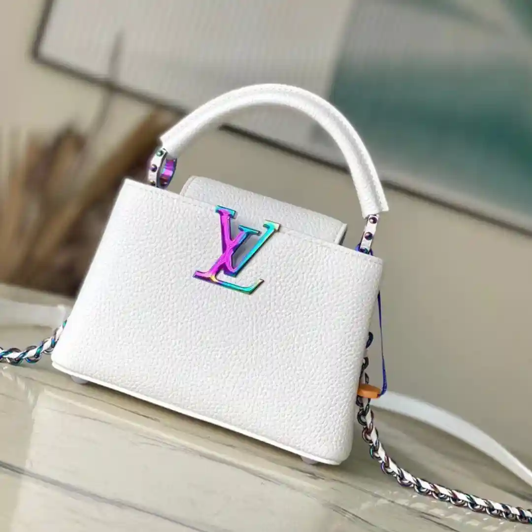 Replica Designer Bags | PRADA CLEO SHOULDER BAG 22 IN BLACK BRUSHED LAMBSKIN WITH CLASP CLOSURE