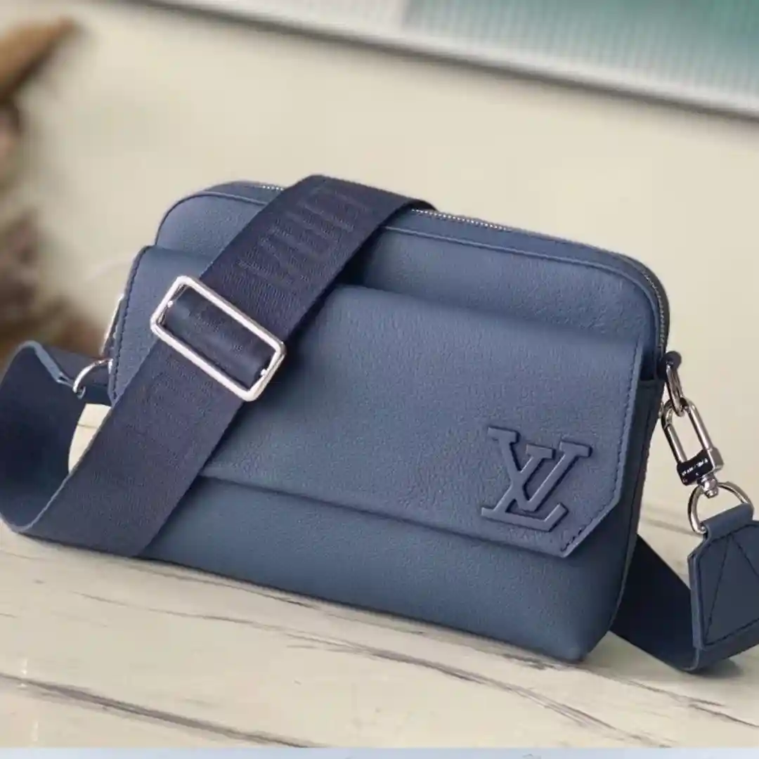 Replica Designer Bags | PRADA CLEO SHOULDER BAG 22 IN BLACK BRUSHED LAMBSKIN WITH CLASP CLOSURE